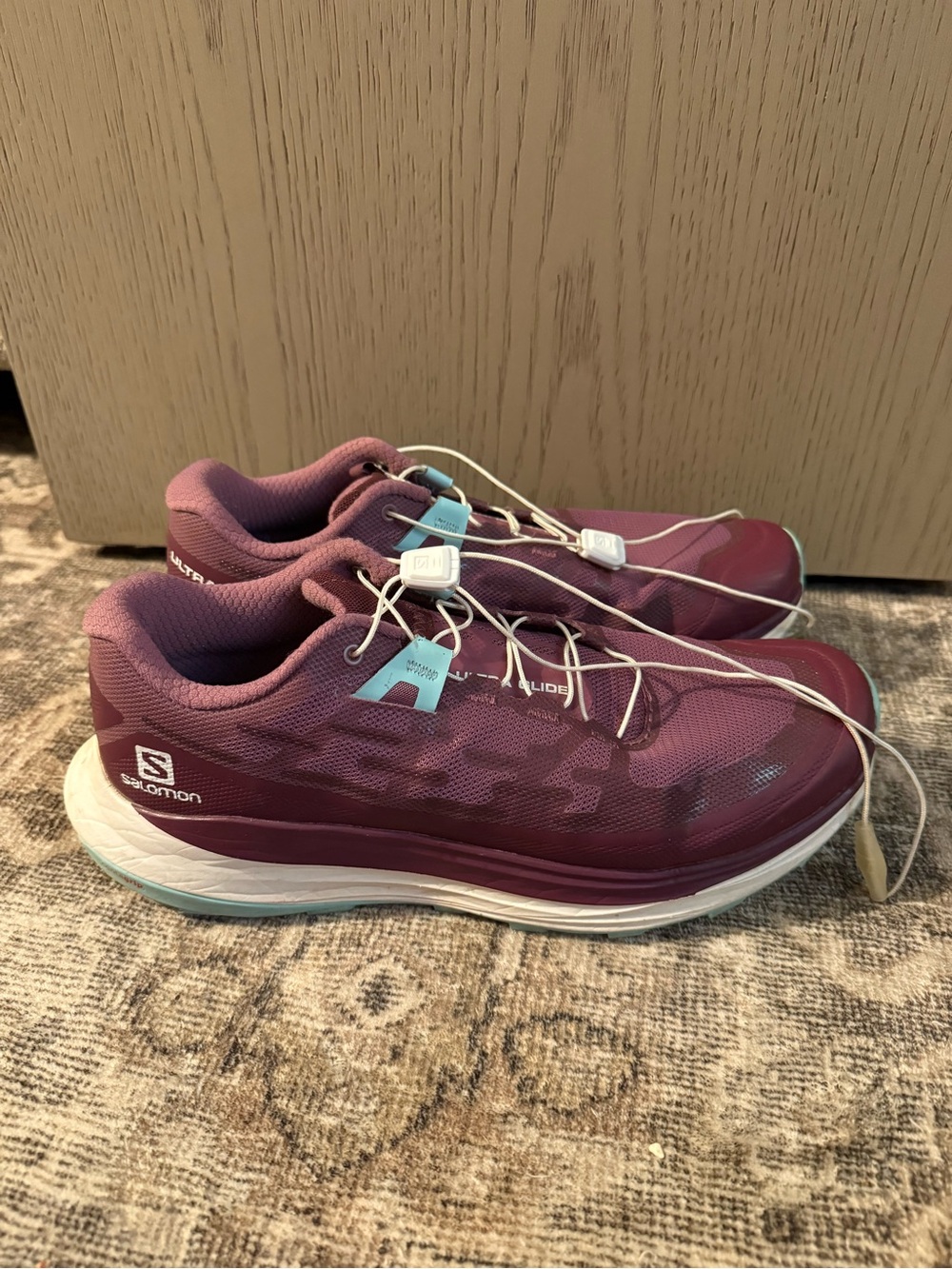 Salomon Ultra Glide Hiking Trail Running
Shoes Size 8.5 Purple
